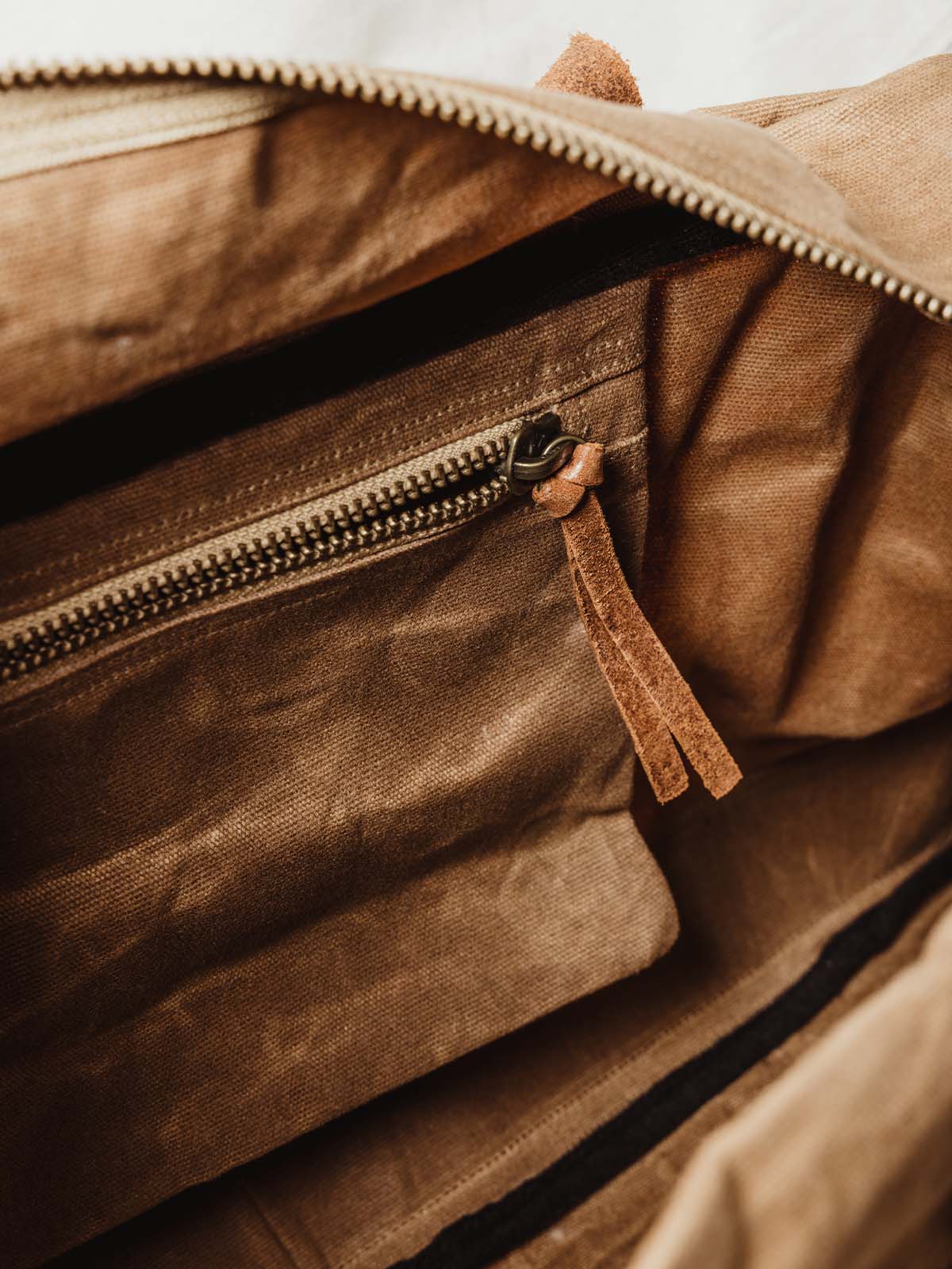 Weekender Bag in Black or Tan