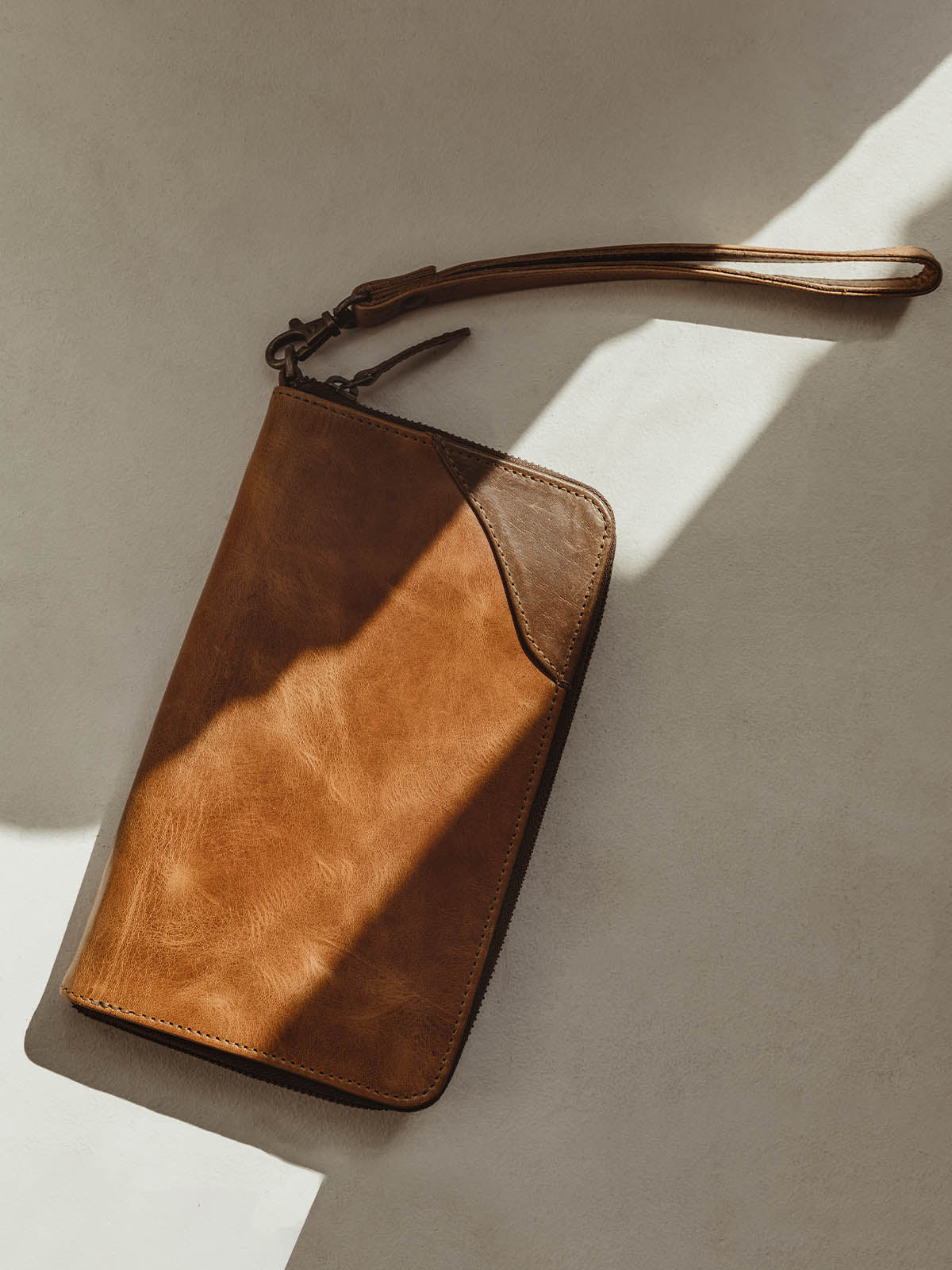Women’s Leather Clutch Wallet