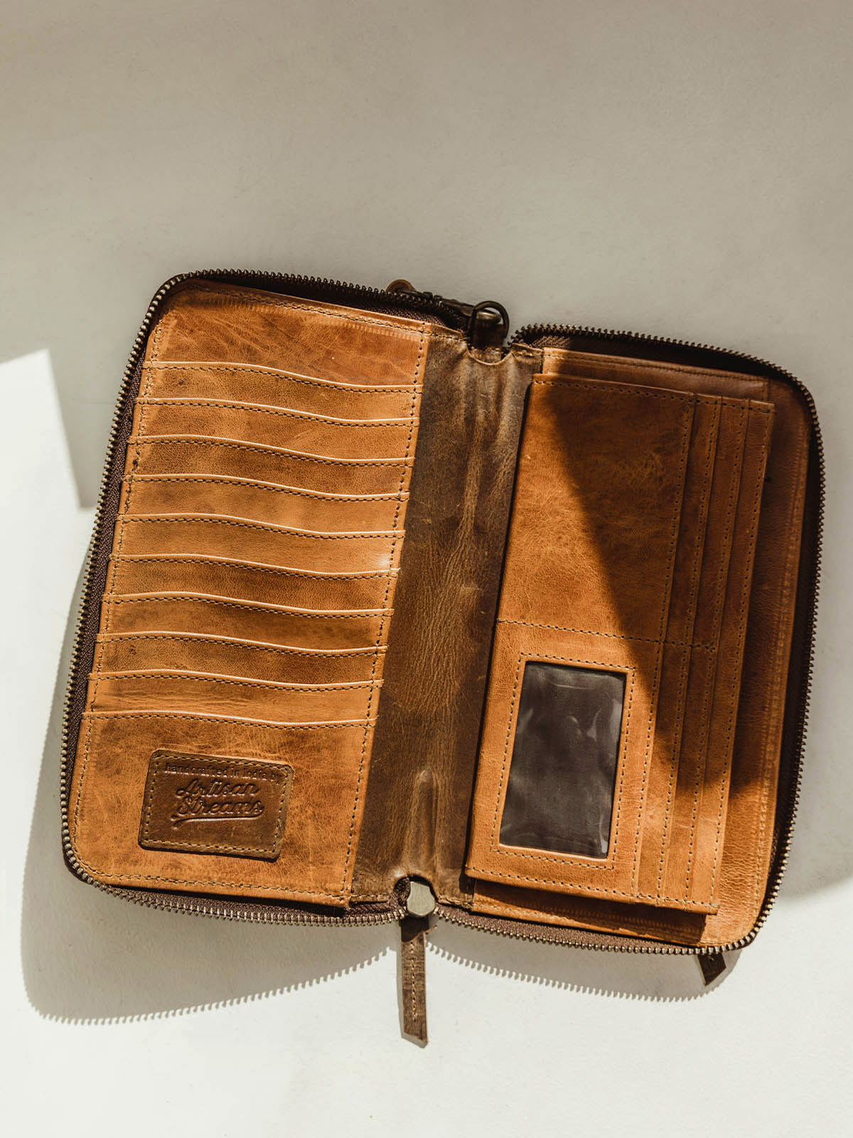 Women’s Leather Clutch Wallet