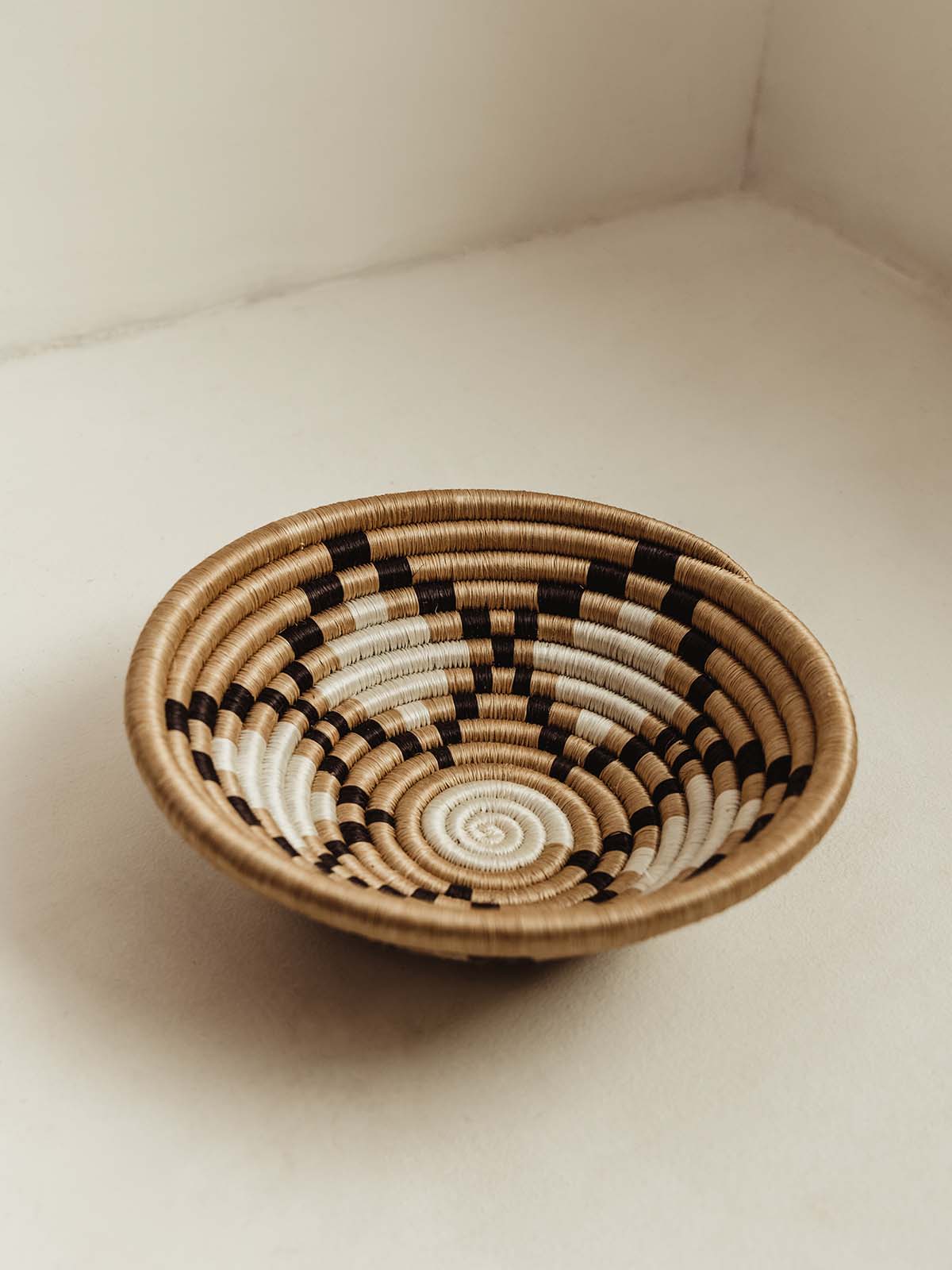 Woven Bowls/Tray
