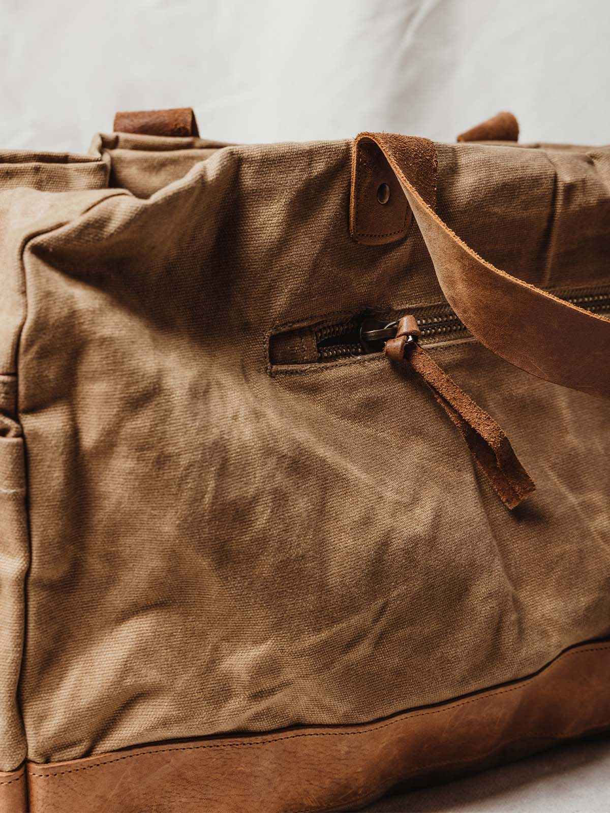 Weekender Bag in Black or Tan