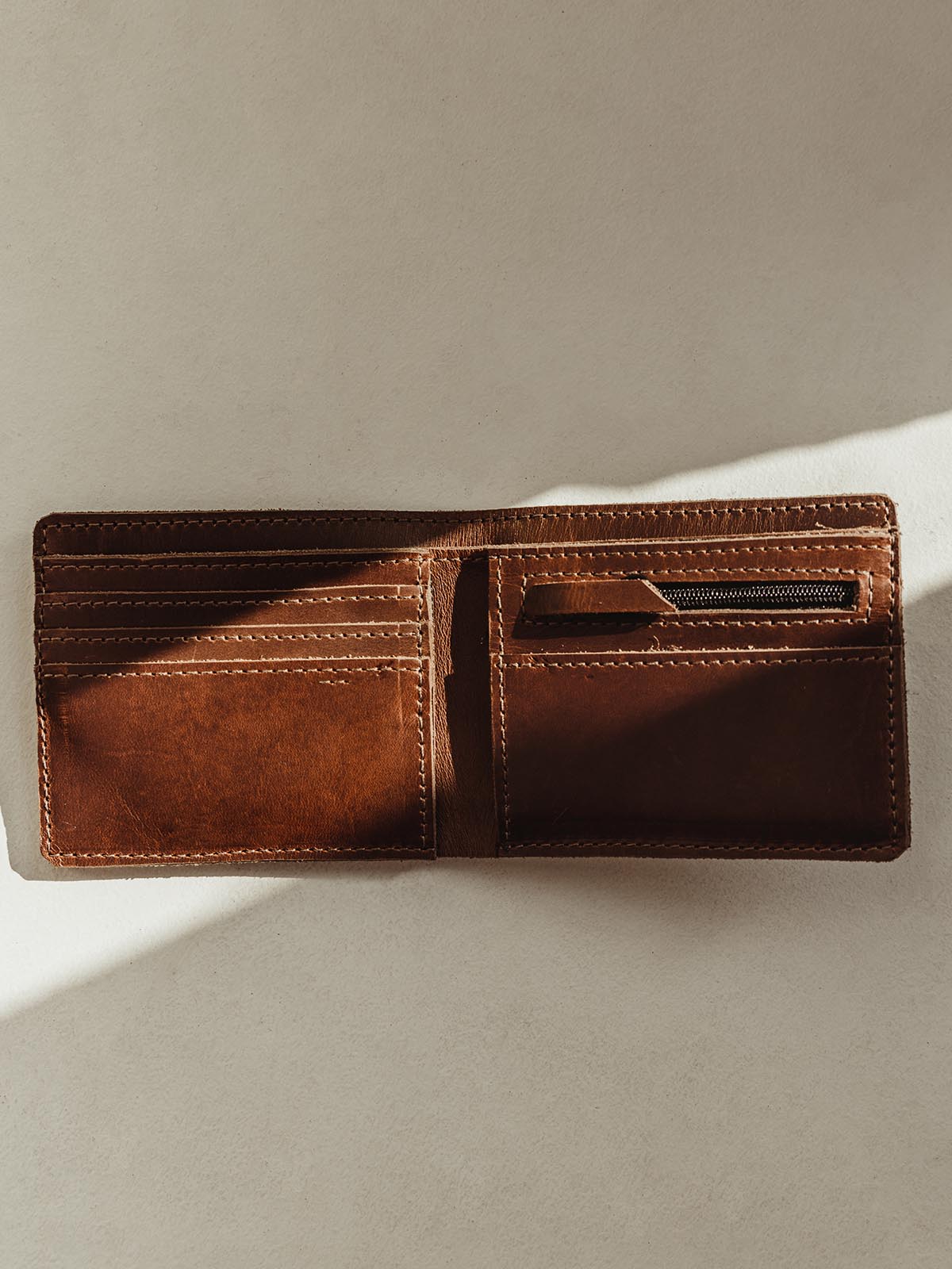 Men’s Bifold Wallet in Brown