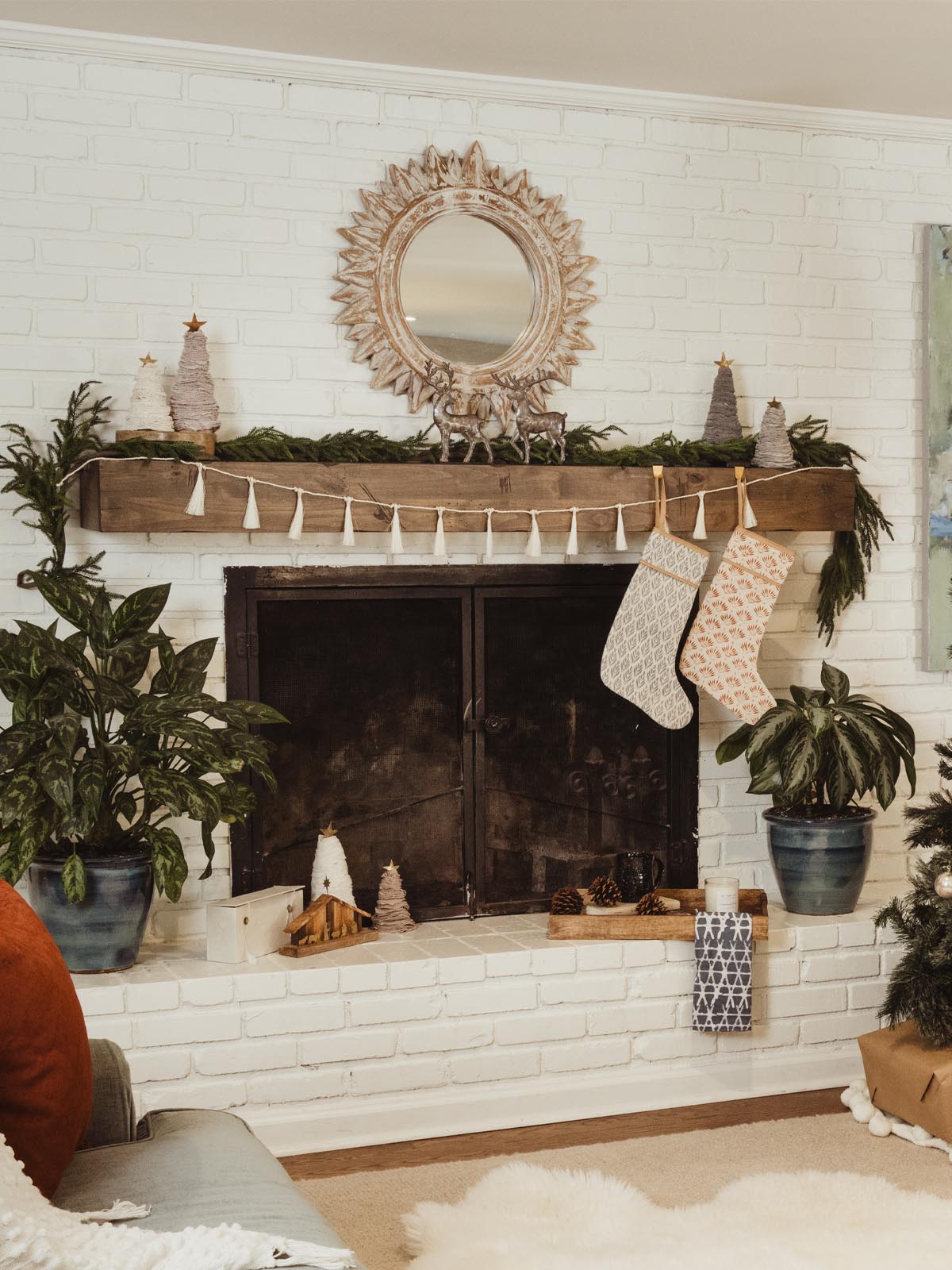 Tassel Holiday Garland