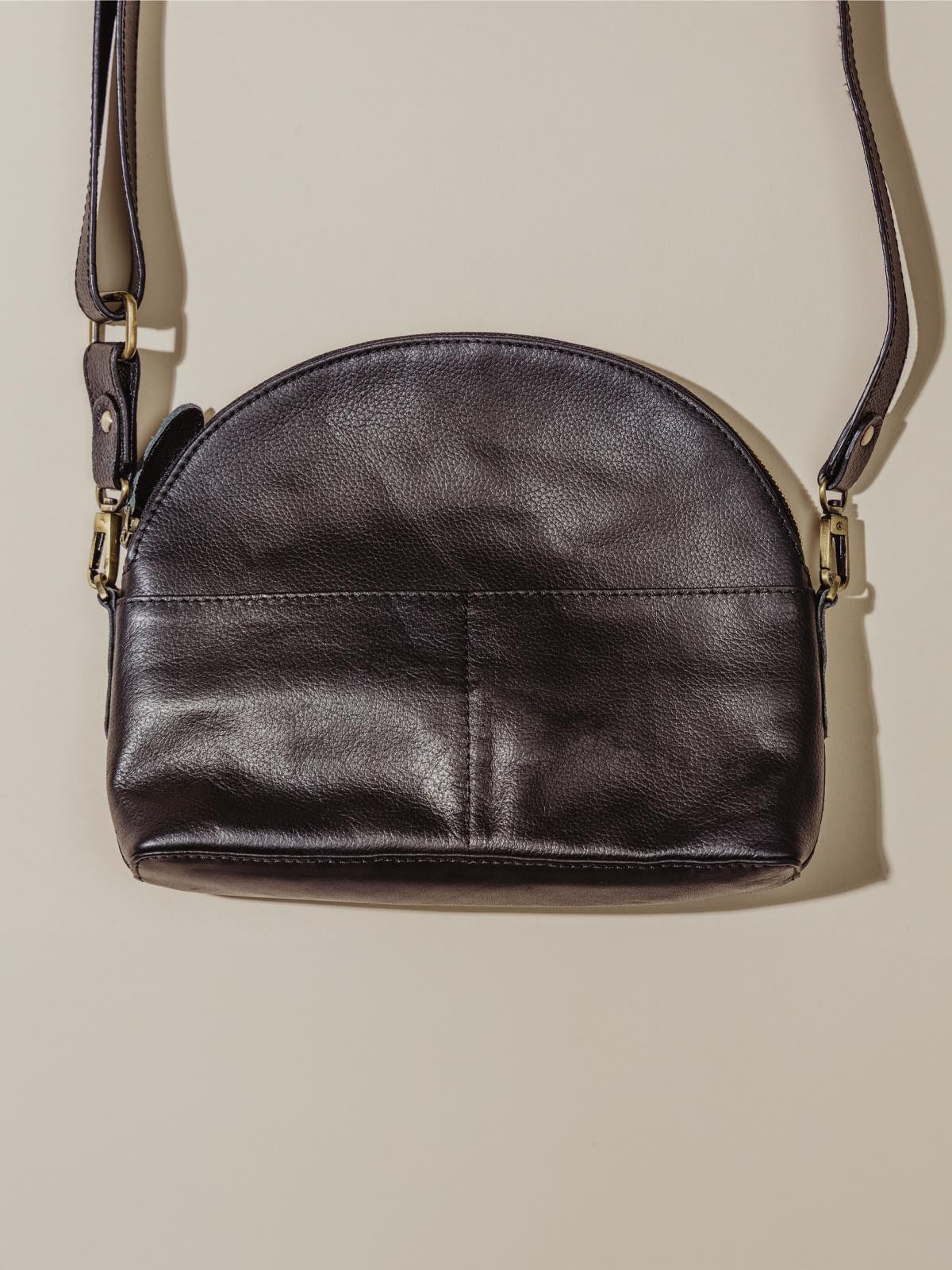 Small Halfmoon Leather Purse