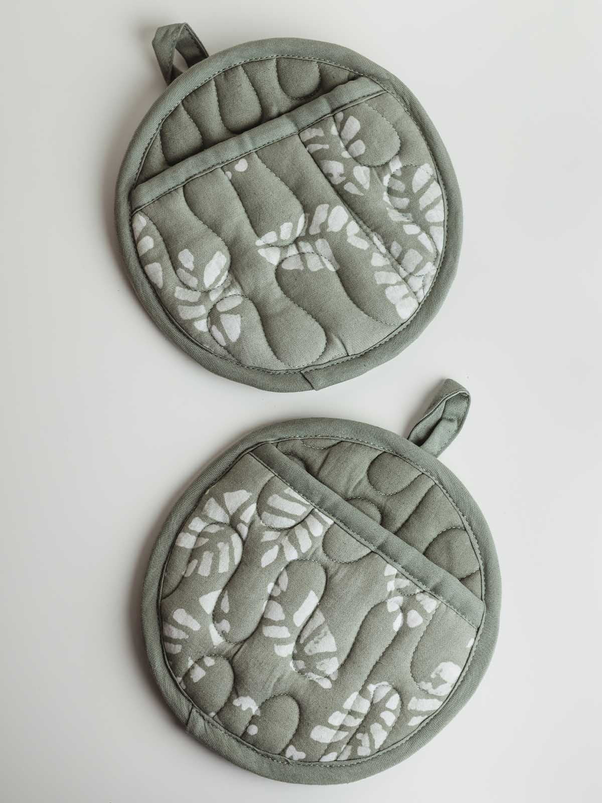 Oven Mitt Set