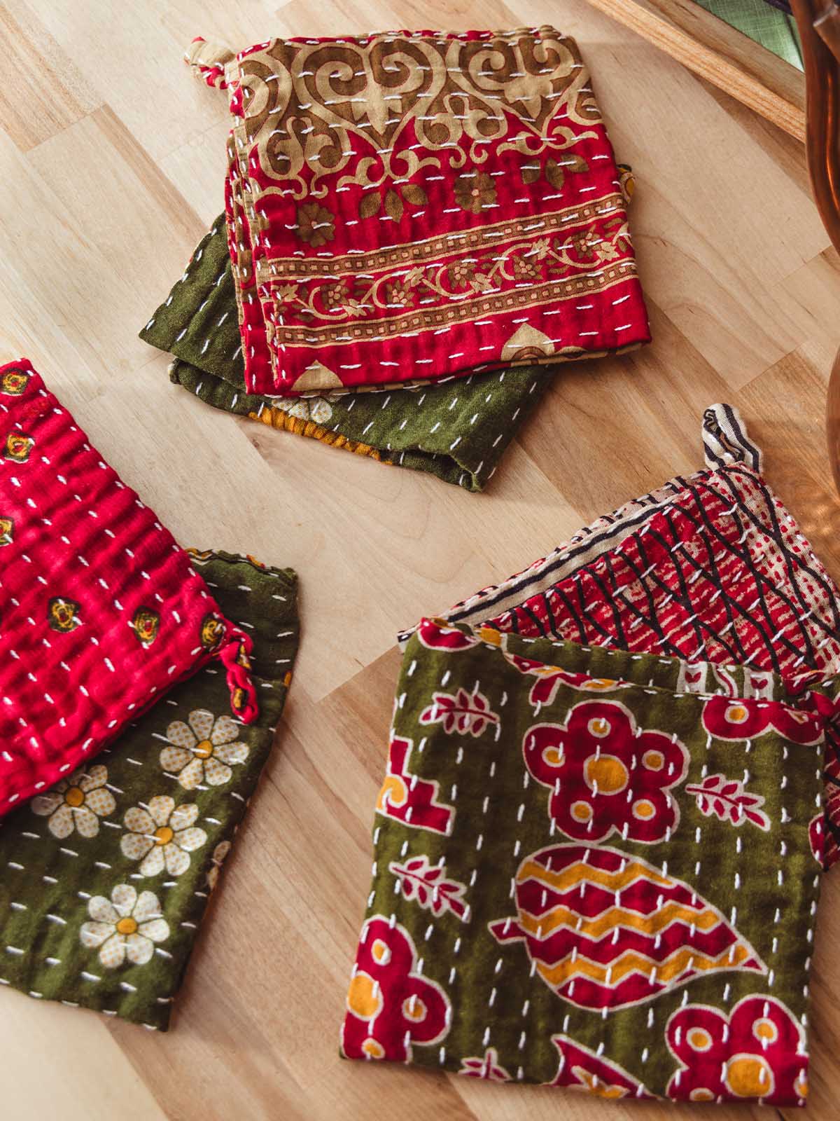 Kantha Christmas Dish Cloths (Set of 2)