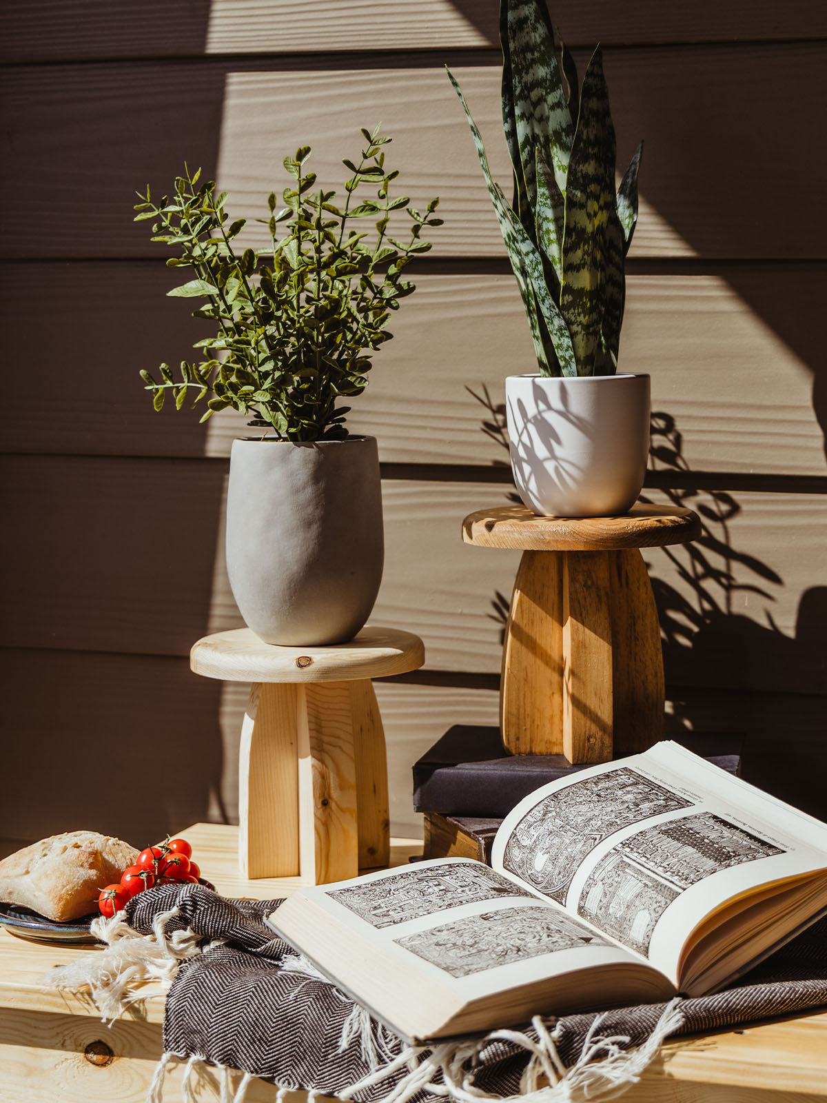 Deep Roots Small Wood Pedestal Stand