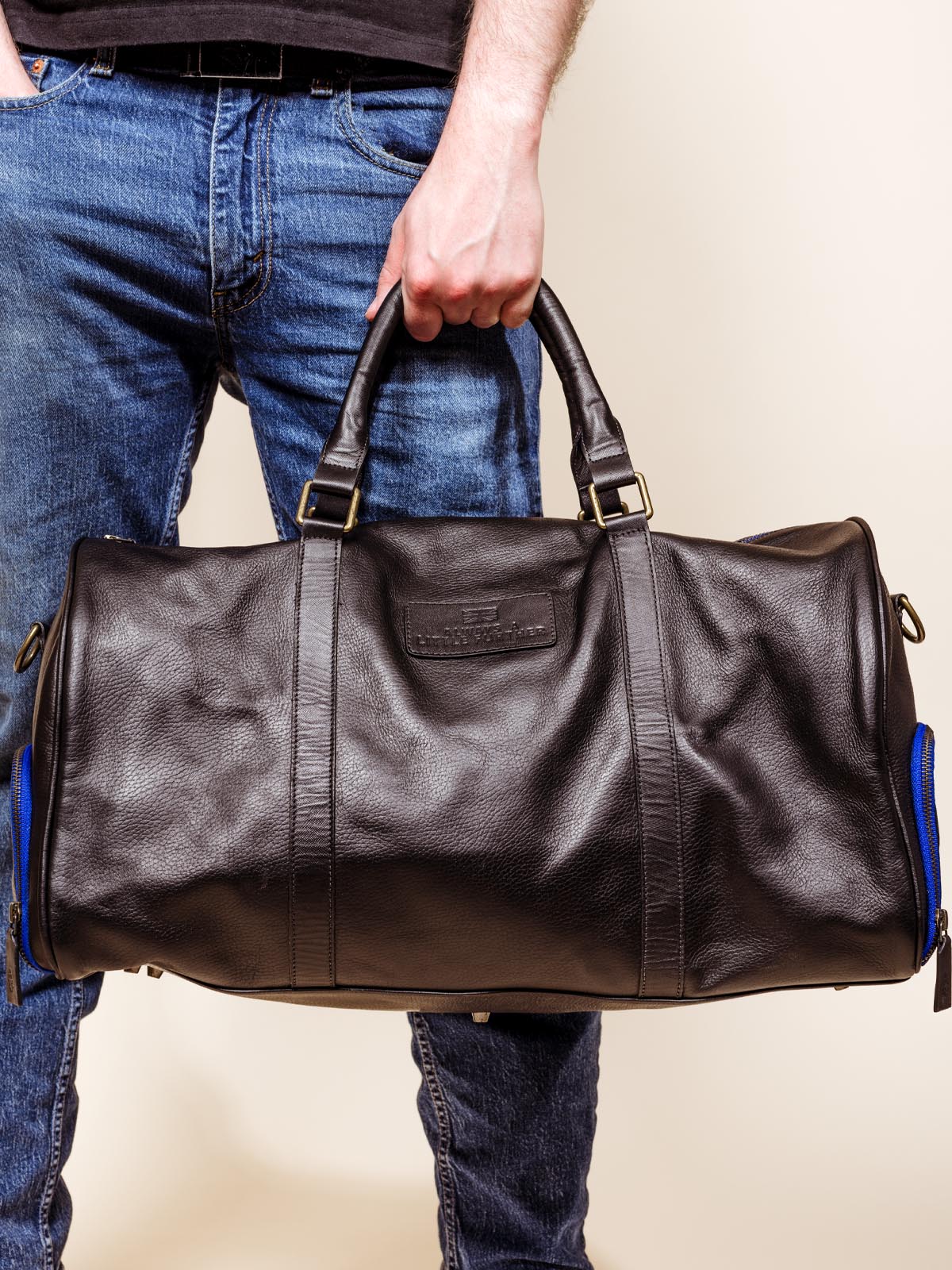 Essential Leather Duffle Bag