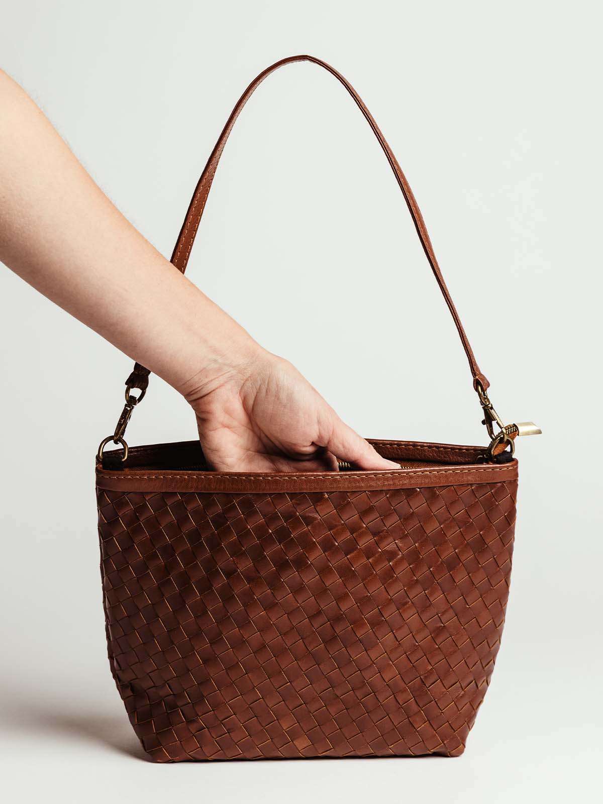 Luxe Woven Leather Shoulder Bag in Mahogany