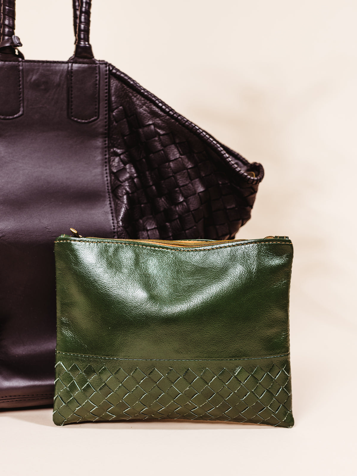 Leather Pouchette in Green