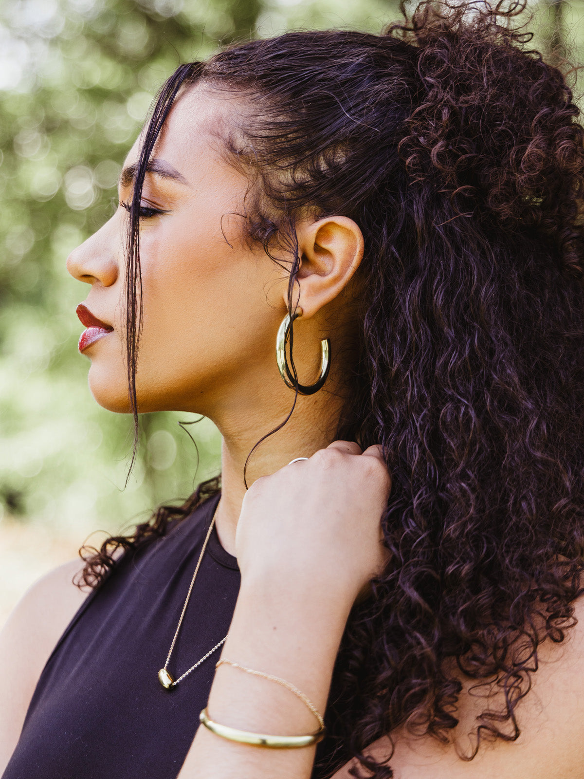 Zuri Gold Hoop Earrings