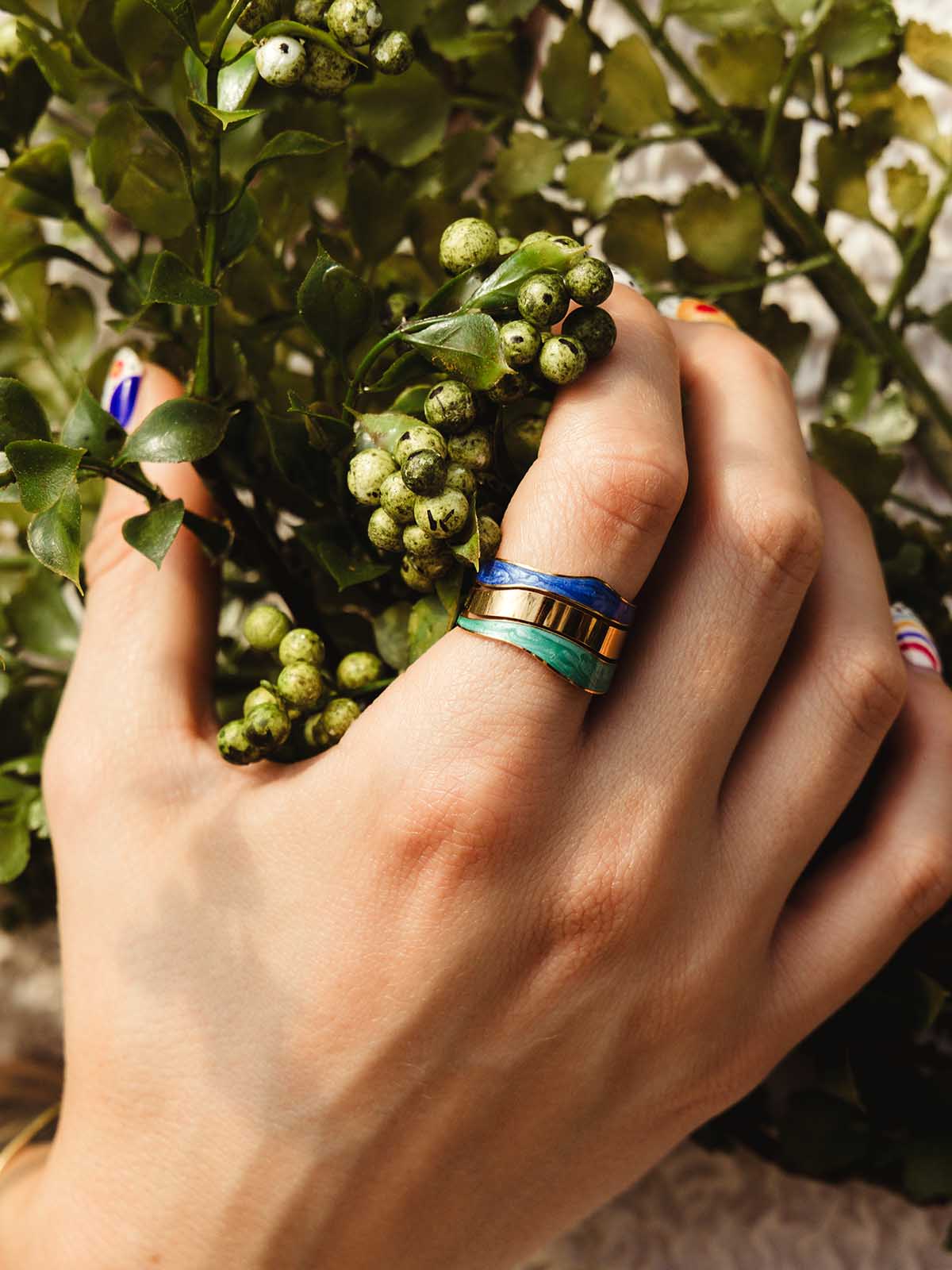 Parting Water Gold Statement Ring