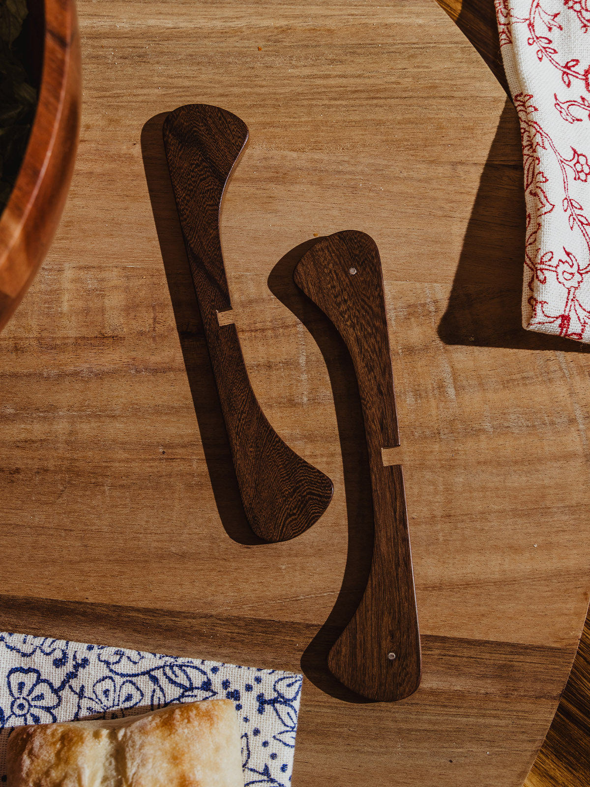 Magnetic Wooden Trivet/Stand