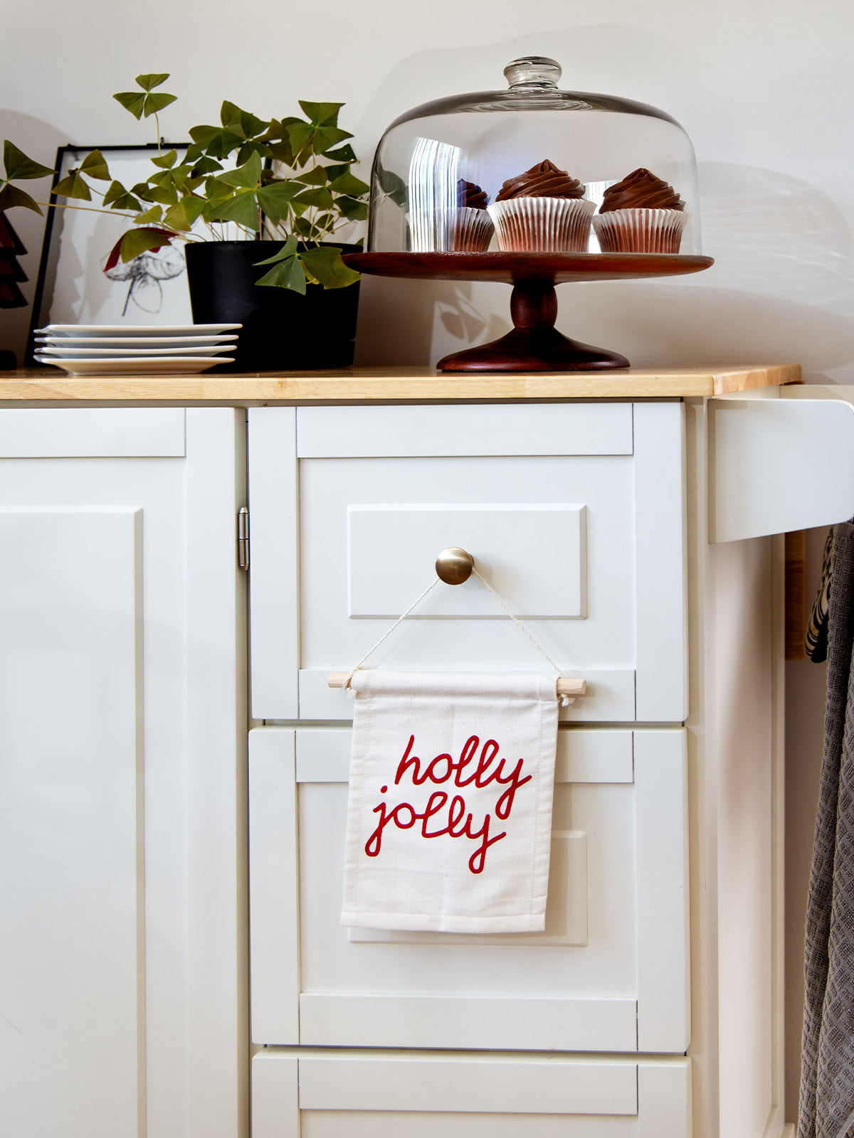 Holly Jolly Christmas Canvas Wall Art
