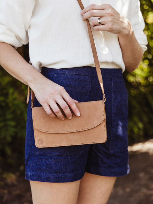 Safari Leather Crossbody Wallet Purse
