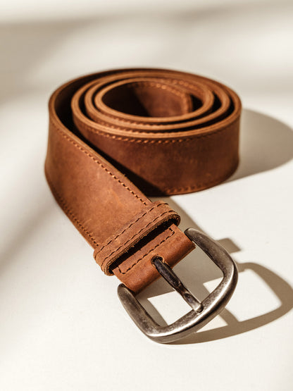 Men's Leather Belt in Chestnut