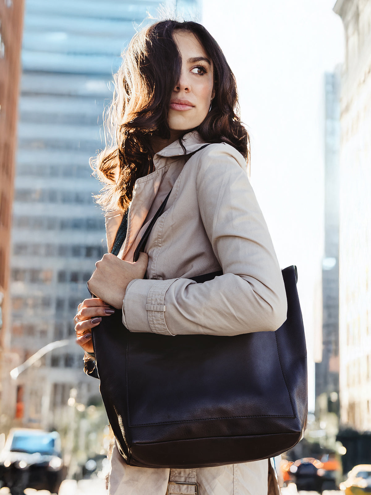Day Tote Leather Black