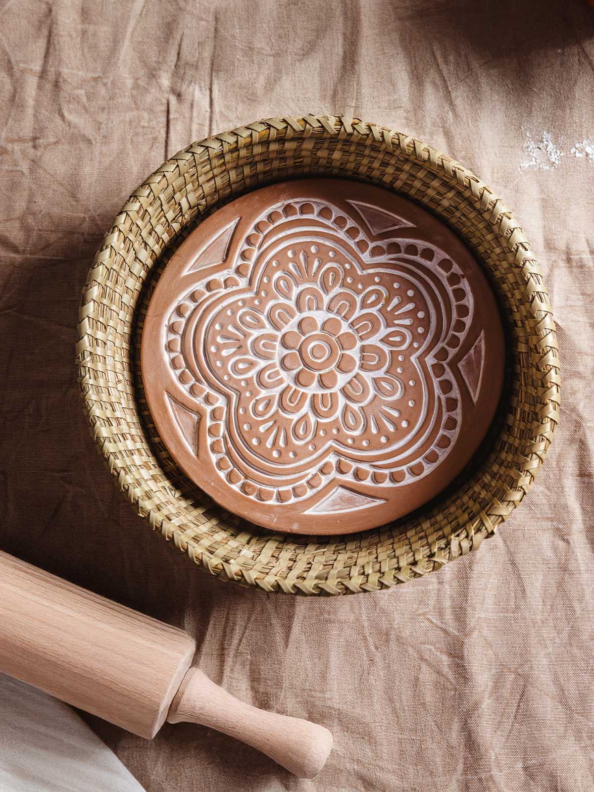 Double Vine Bread Warmer