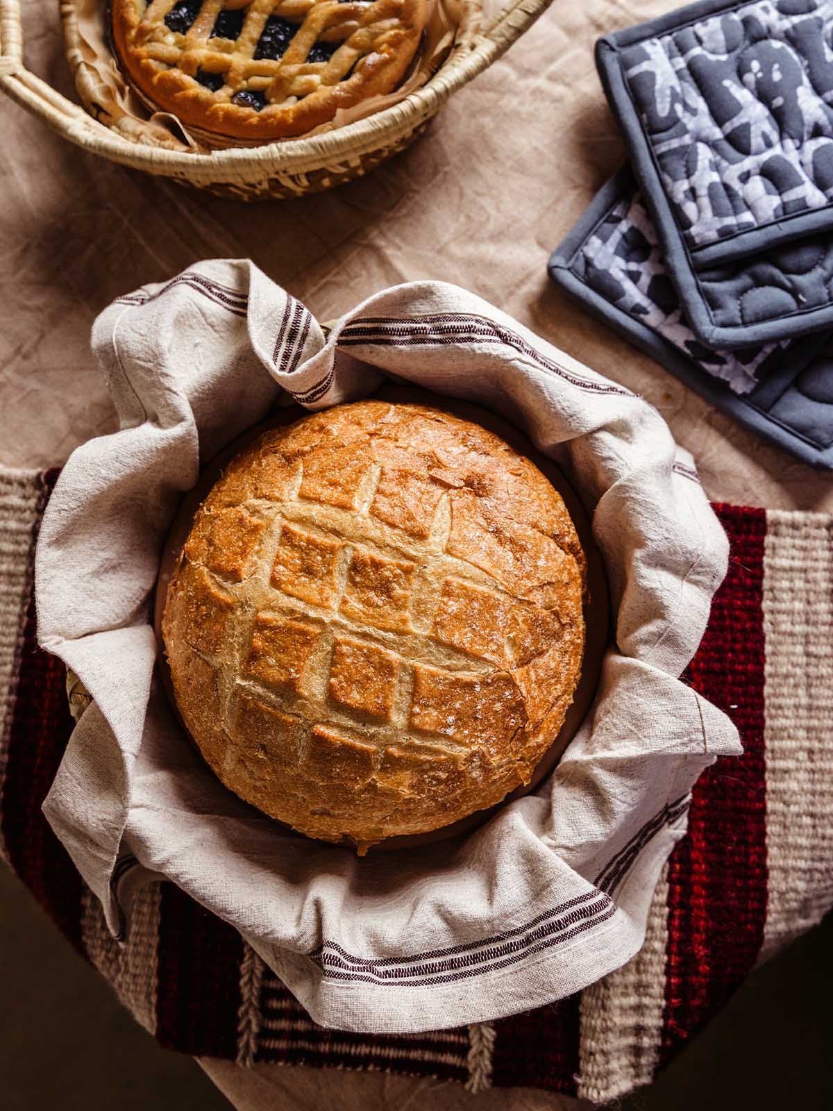 Double Vine Bread Warmer