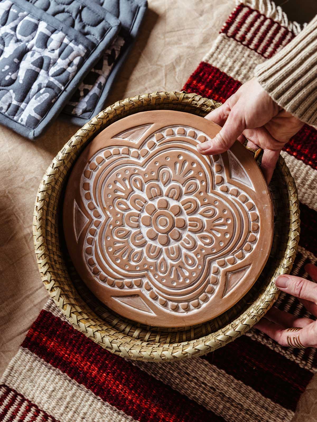 Double Vine Bread Warmer