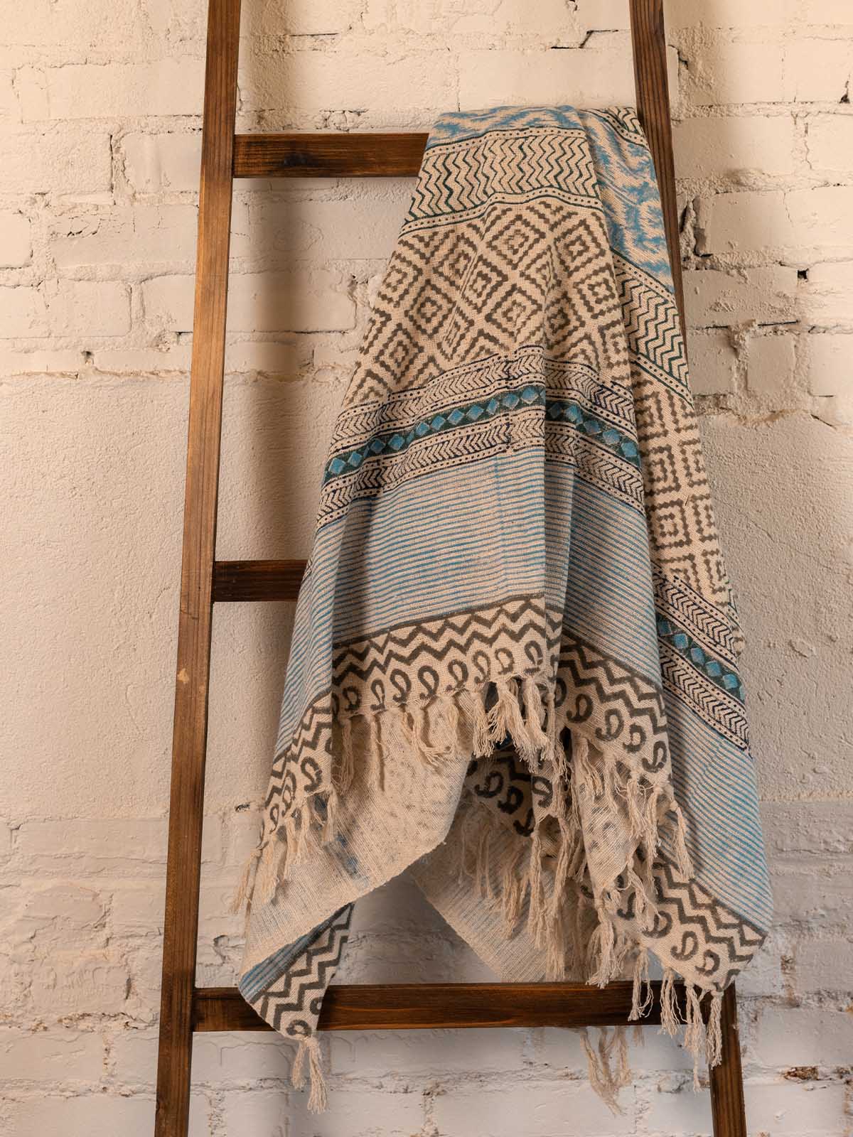 Seaside Stripes Patterned Throw Blanket