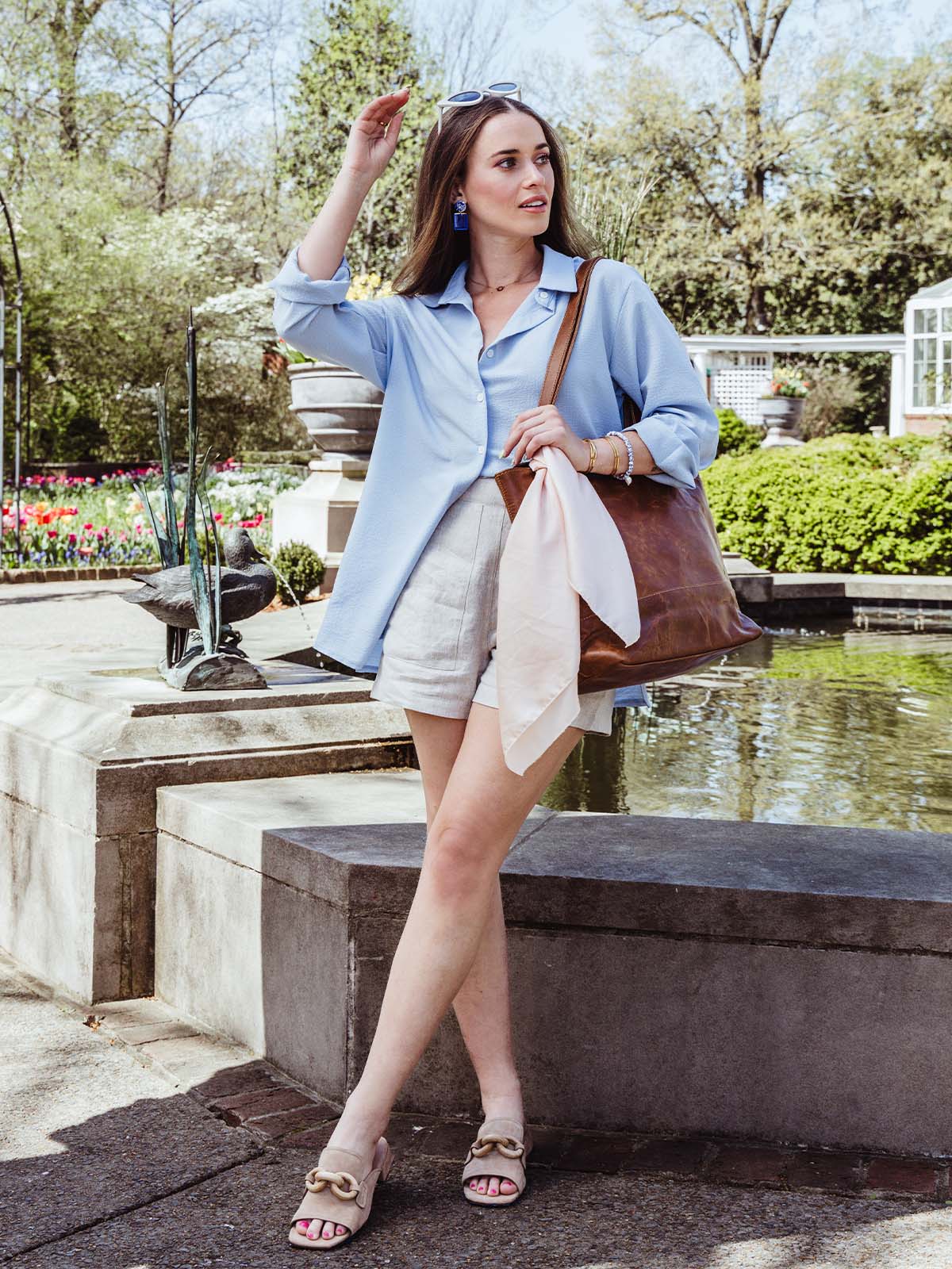Indi Linen Shorts in Natural