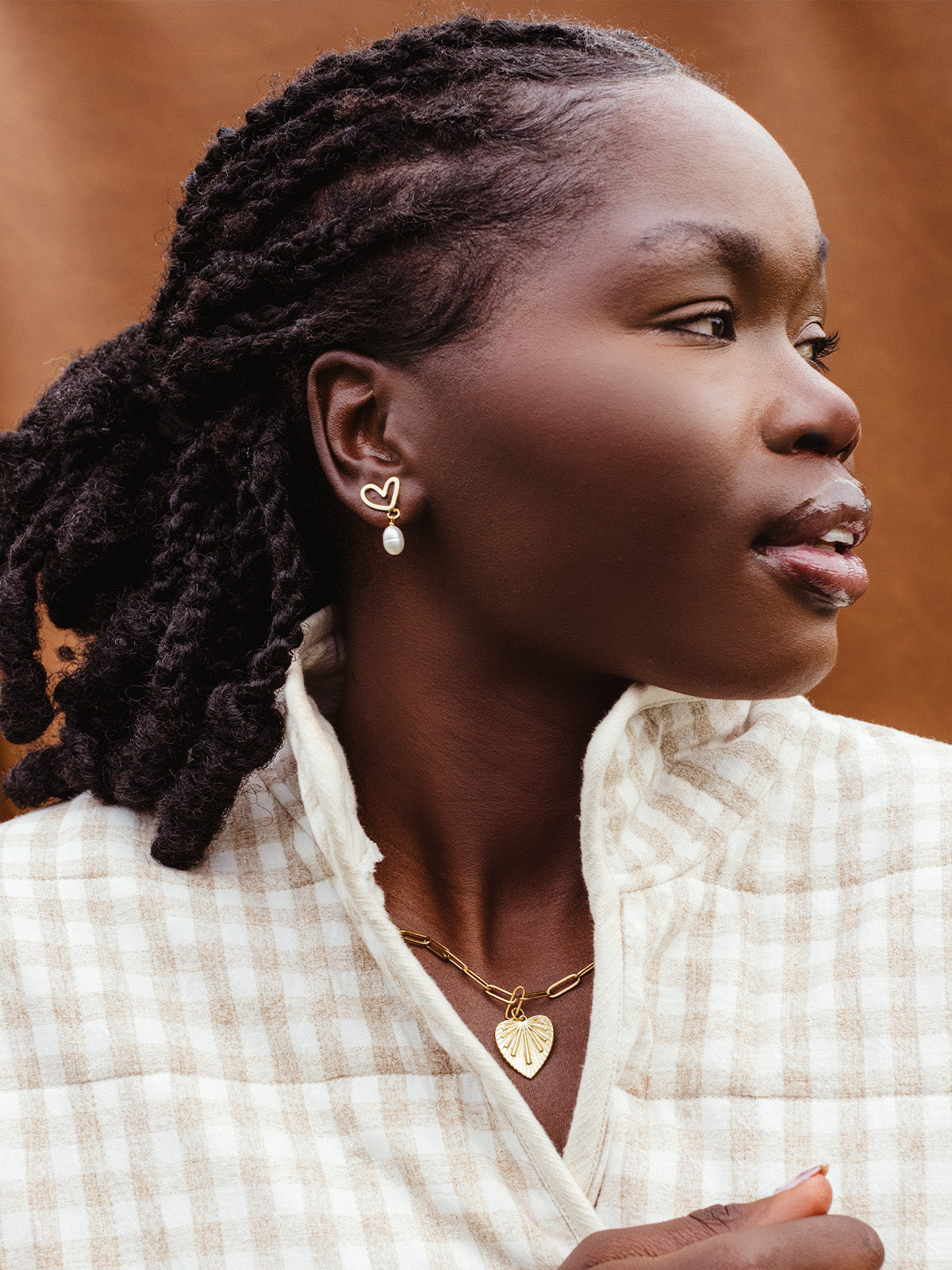 Beautiful Life Gold Heart & Pearl Earrings